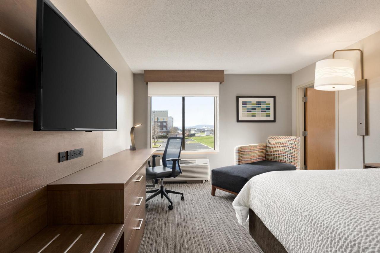 Holiday Inn Express Hotel & Suites Anniston/Oxford By Ihg Esterno foto