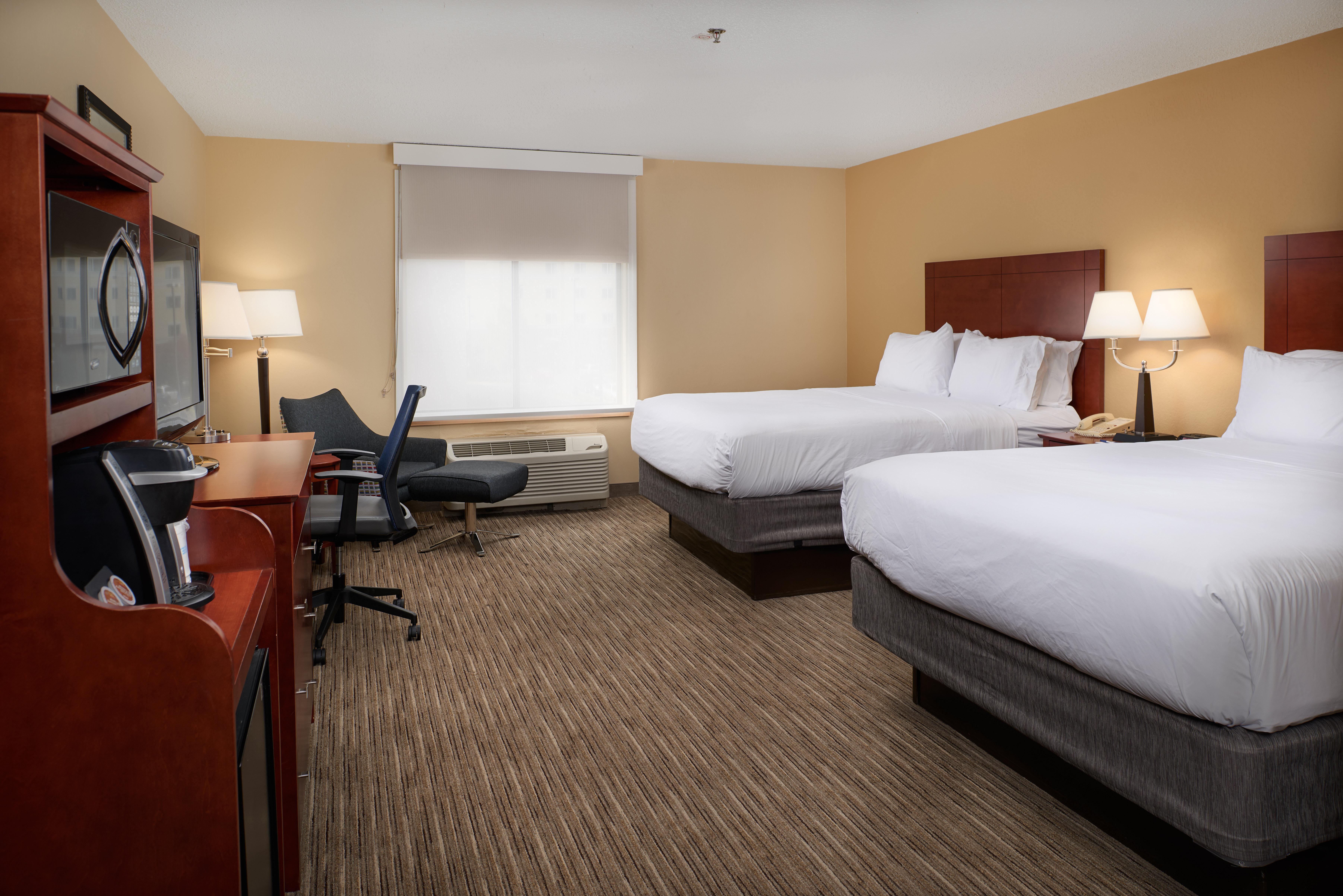 Holiday Inn Express Hotel & Suites Anniston/Oxford By Ihg Esterno foto