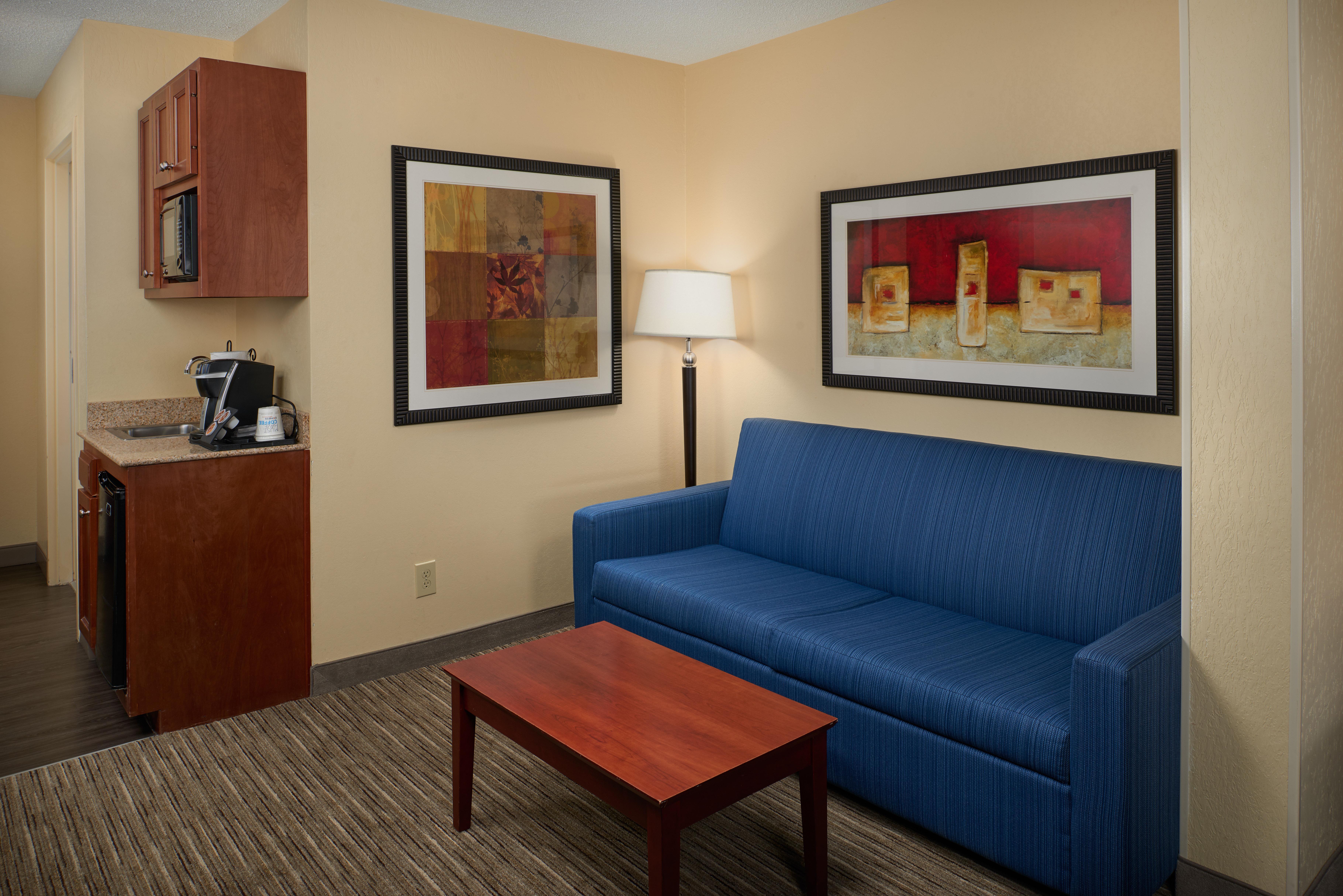 Holiday Inn Express Hotel & Suites Anniston/Oxford By Ihg Esterno foto