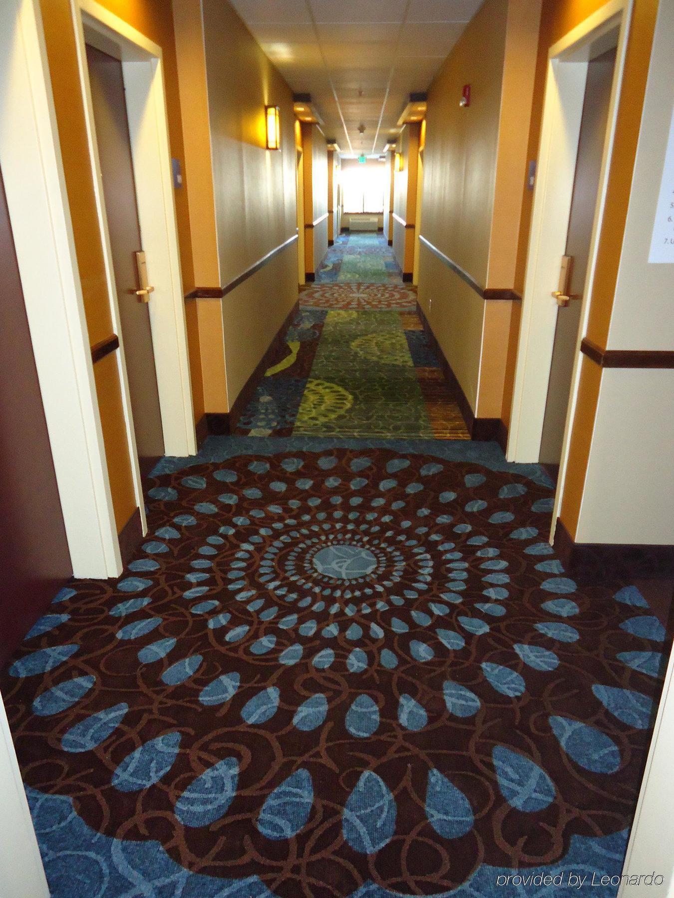 Holiday Inn Express Hotel & Suites Anniston/Oxford By Ihg Interno foto