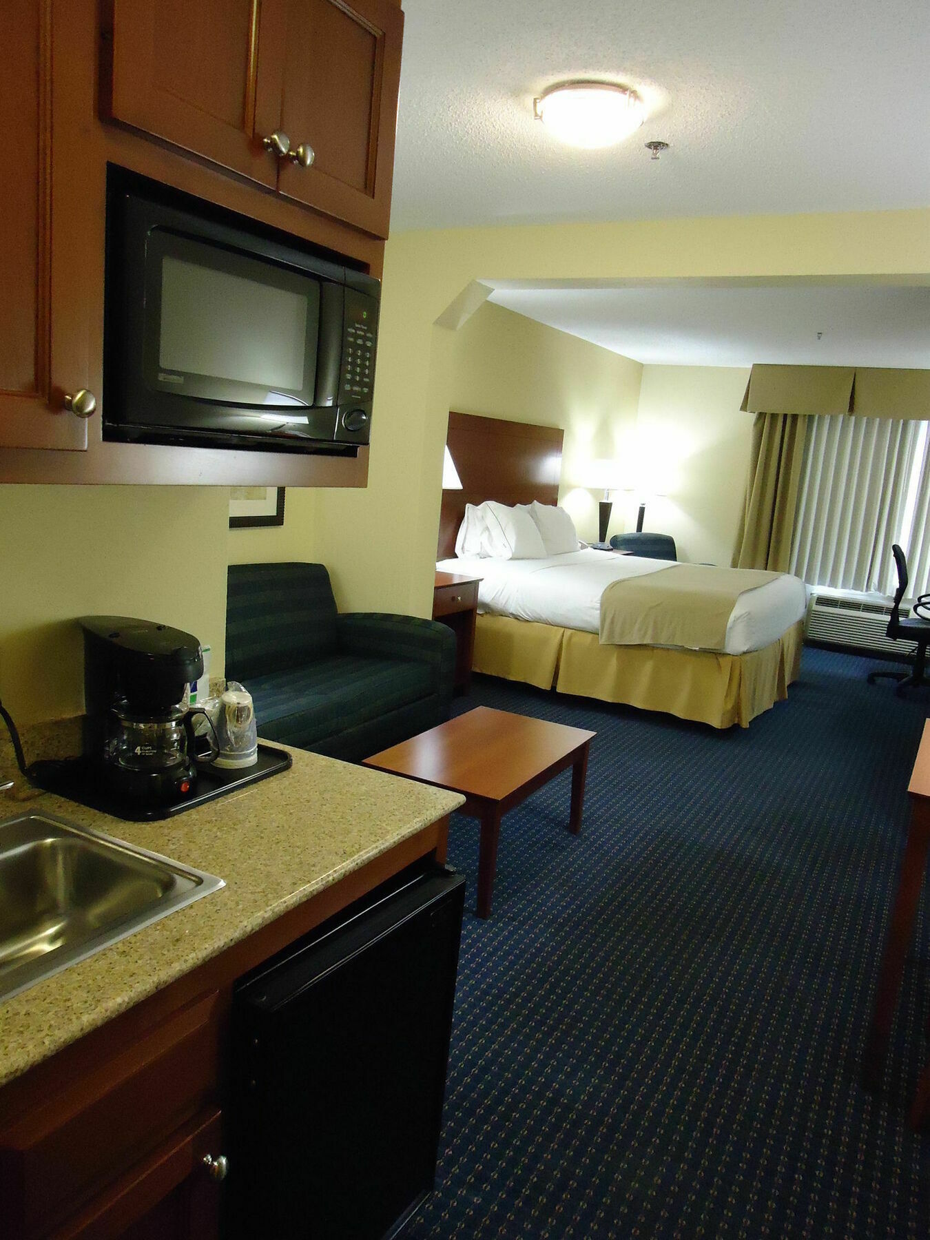 Holiday Inn Express Hotel & Suites Anniston/Oxford By Ihg Esterno foto