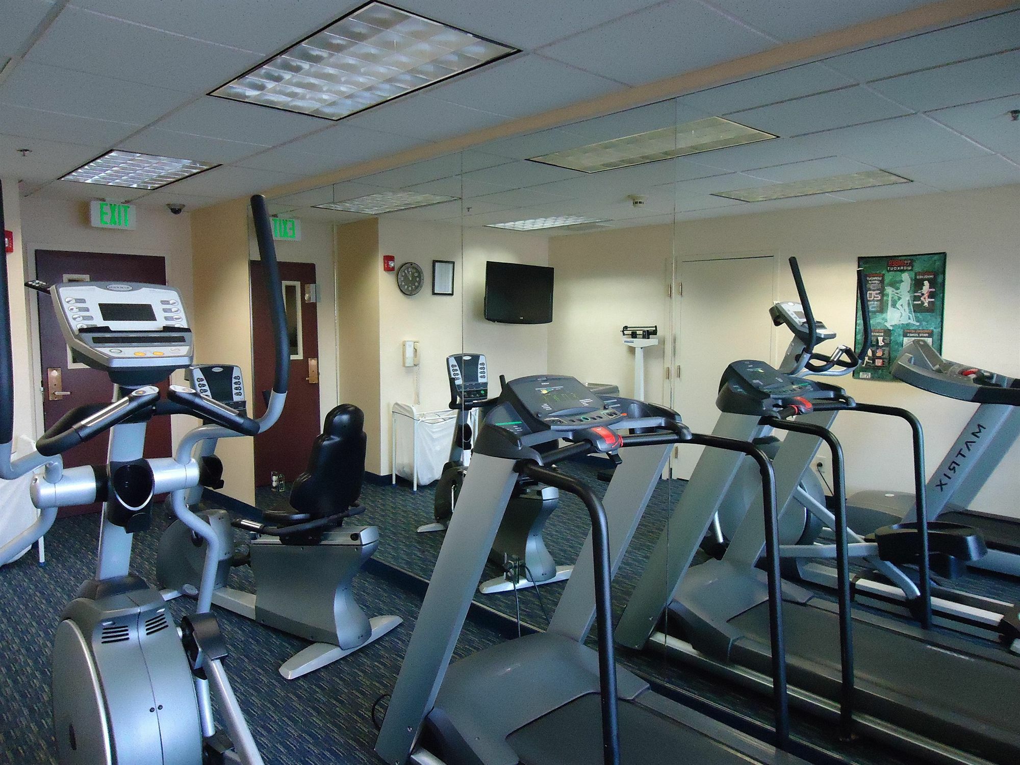 Holiday Inn Express Hotel & Suites Anniston/Oxford By Ihg Esterno foto